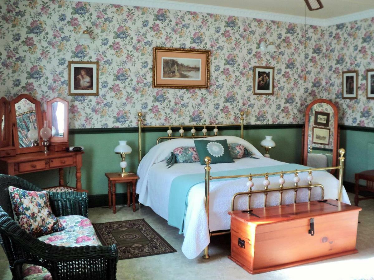 Hotel A Pilgrims Rest Graskop Exterior foto